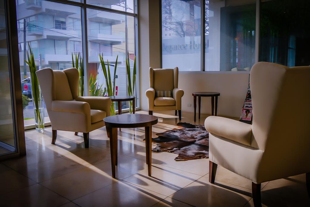 Elegance Hotel 4*
